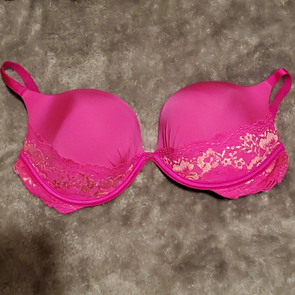 Victoria secret bra 34 D